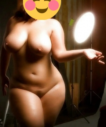 Молодая, страстная и игривая красотка ждет встречи с состоятельным мужчиной. Готова подарить море незабываемых ощущений и удовольствия. Фото подтверждают мою привлекательность! 4464, 30 лет