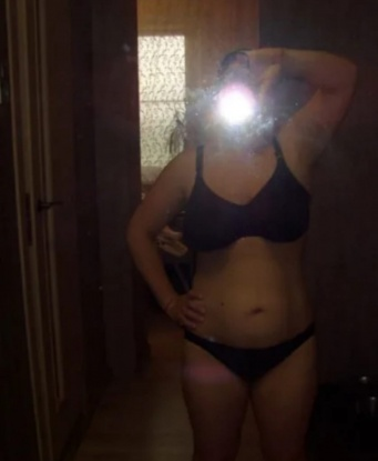 Молодая, страстная и игривая красотка ждет встречи с состоятельным мужчиной. Готова подарить море незабываемых ощущений и удовольствия. Фото подтверждают мою привлекательность! 4464, 30 лет